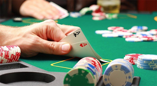 Importance of playing poker games against opponents